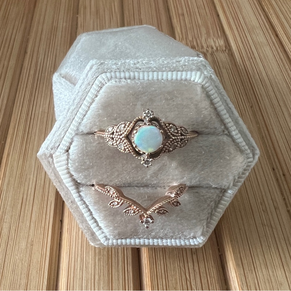 Michellia 14K rose gold + Australian fire opal floral ring set - Picture 5 of 9